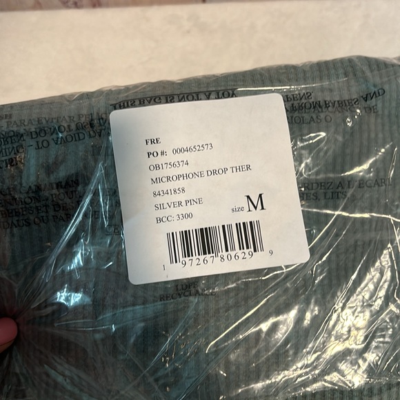 NWT We The Free Microphone Drop Thermal - Picture 13 of 14